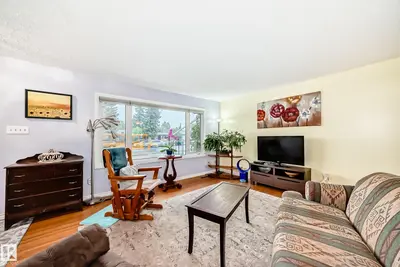 Interior photo 4 of 8006 159 ST NW