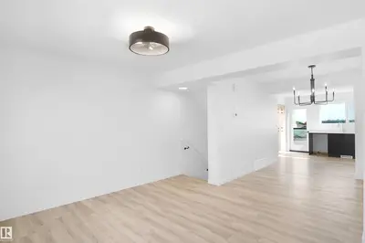Interior photo 2 of 5164 River's Edge WY NW