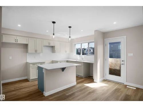19447 22 AV NW, Edmonton - $394,587