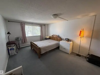 Interior photo 4 of #225 4404 122 ST NW