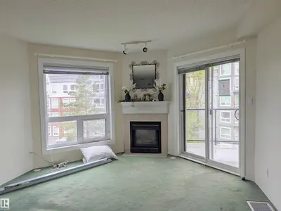 Interior photo 2 of 