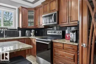 Interior photo 4 of 1508 PALMER CL NW
