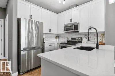 Interior photo 3 of #414 2584 ANDERSON WY SW