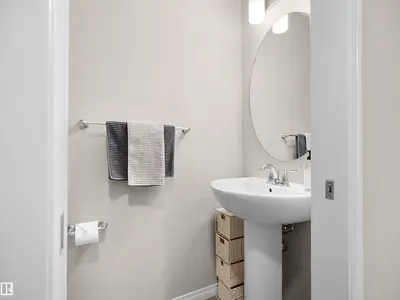 Interior photo 4 of 9008 COOPER LINK LI SW