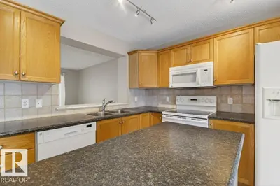 Interior photo 2 of 12215 18 AV SW SW