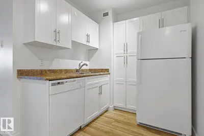 Interior photo 3 of #703 9710 105 ST NW