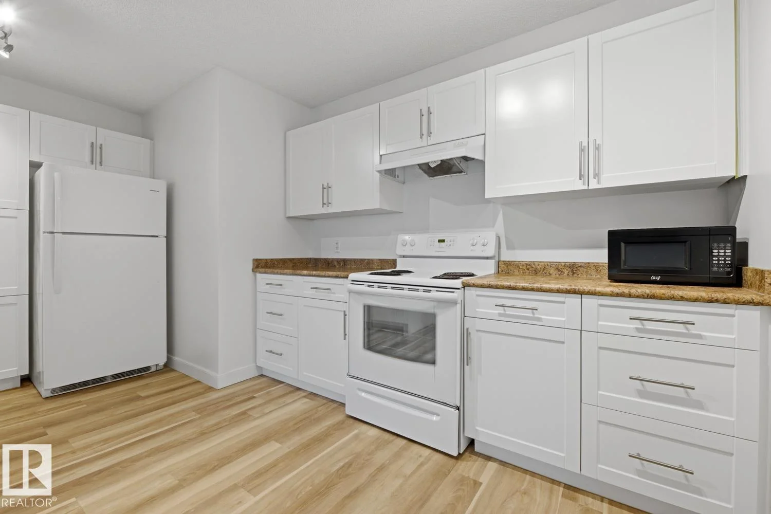 #703 9710 105 ST NW, Edmonton - 1 bedroom Apartment for sale