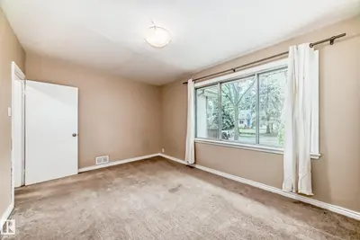 Interior photo 4 of 7723 81 AV NW