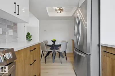 Interior photo 2 of 10684 BEAUMARIS RD NW