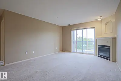 Interior photo 3 of #216 279 SUDER GREENS DR NW