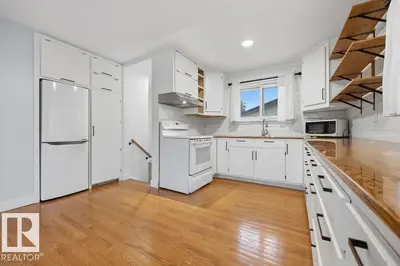 Interior photo 4 of 14516 20 ST NW