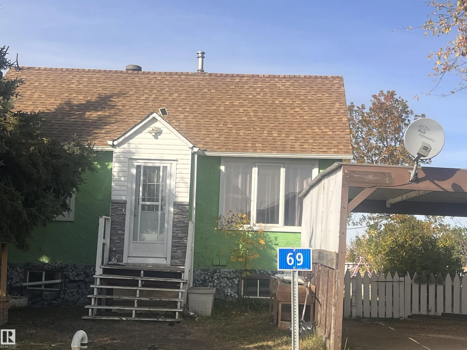 69 Railway AV, Star - 2 bedroom Detached Single Family for sale