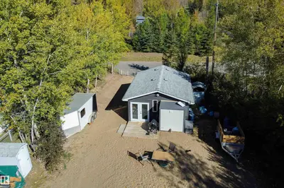Interior photo 1 of #115 55230 RGE ROAD 10