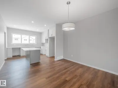 Interior photo 2 of 1090 McLeod AV