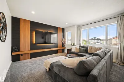 Interior photo 3 of 9629 106 AV