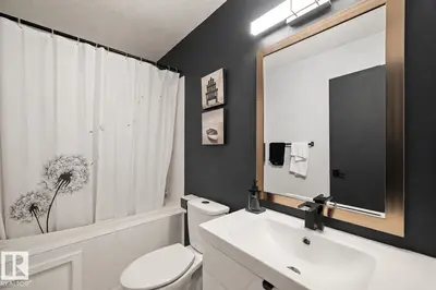 Interior photo 3 of 315 BUCHANAN WY NW