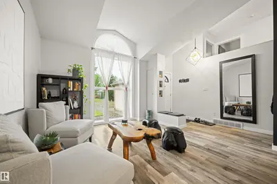 Interior photo 1 of 315 BUCHANAN WY NW