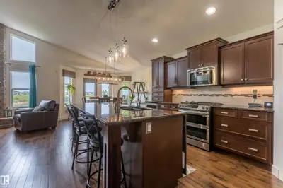 Interior photo 4 of 10415 97 ST