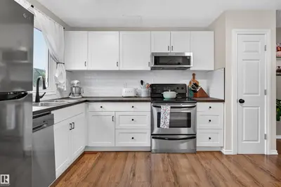 Interior photo 2 of 13275 47 ST NW