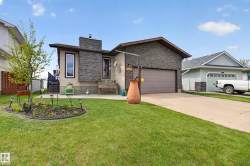 5329 65 St, Redwater - $350,000