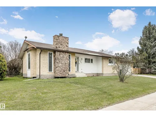 4708 45 ST, Gibbons - $339,000