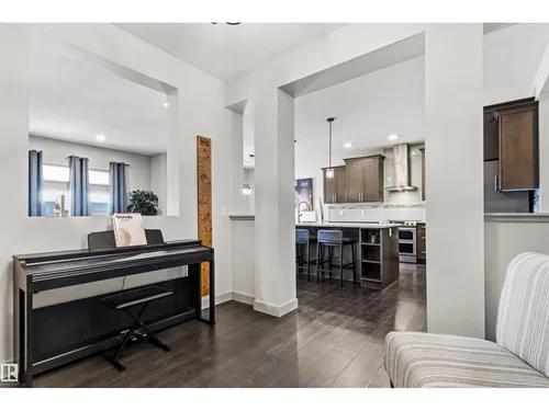 7343 ARMOUR CR SW, Edmonton - $744,900