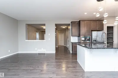 Interior photo 3 of 