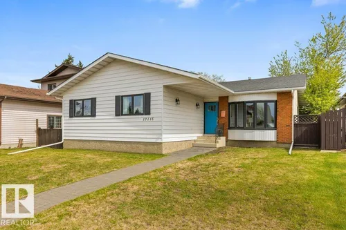 17115 92 ST NW, Edmonton - $449,900