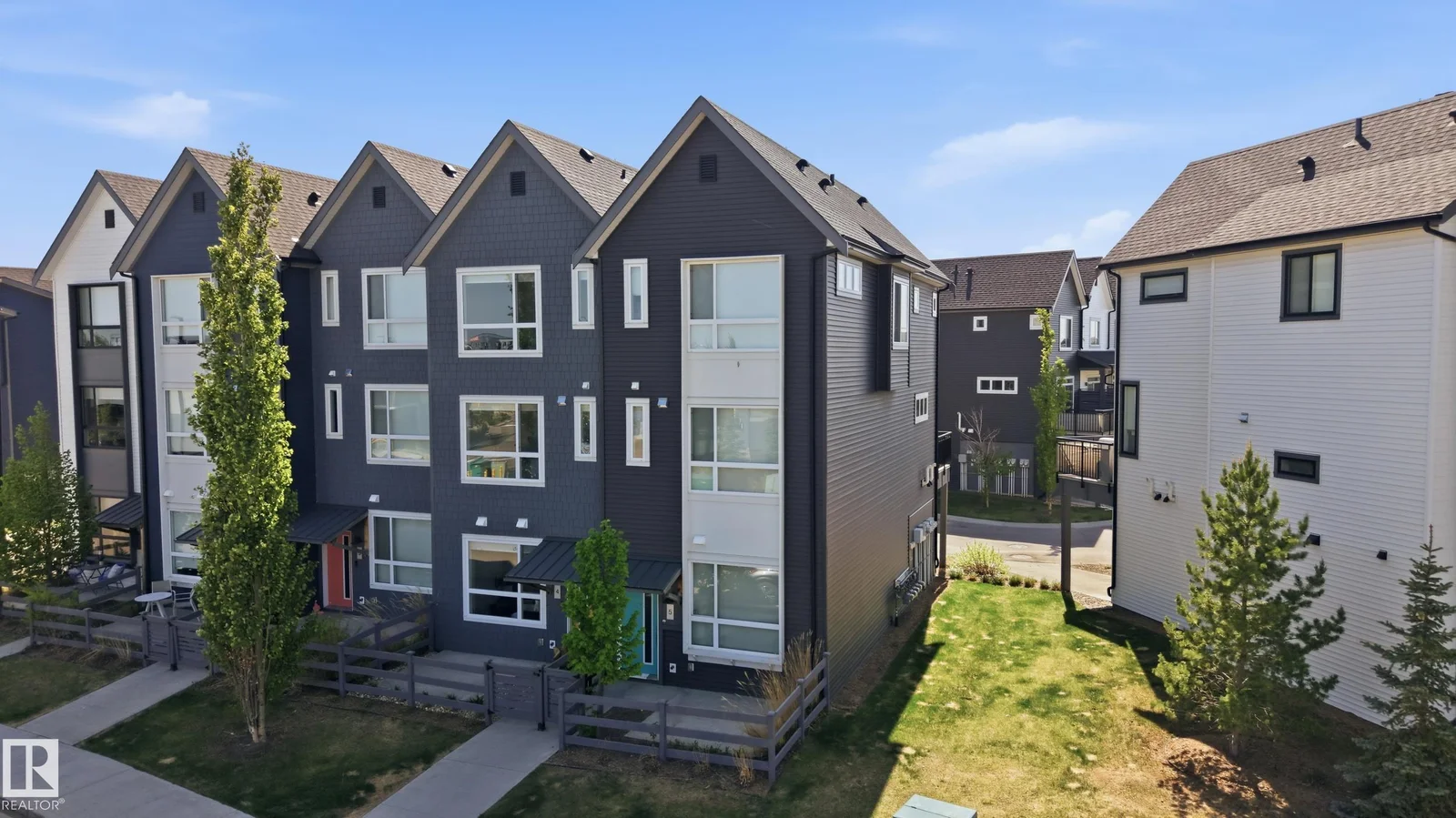 , St. Albert - 3 bedroom Townhouse for sale