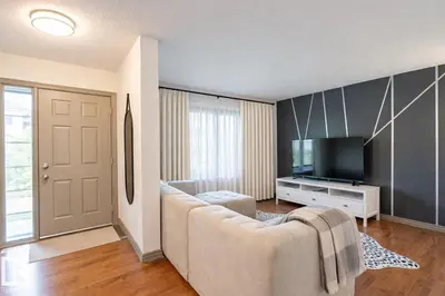 Interior photo 1 of 60 KEYSTONE CR