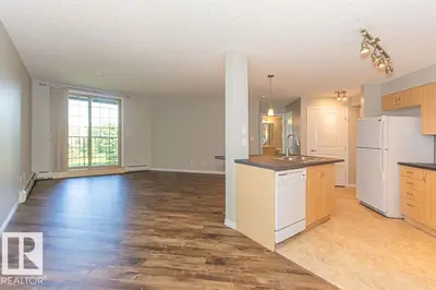 Interior photo 3 of #311 11453 ELLERSLIE RD SW