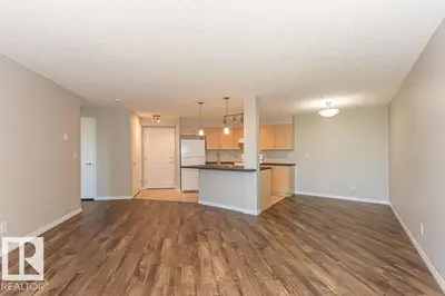 Interior photo 4 of #311 11453 ELLERSLIE RD SW