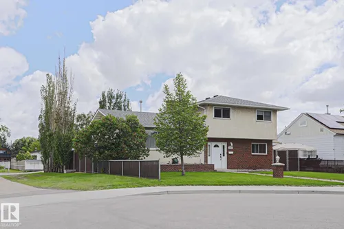 12517 79 ST NW, Edmonton - $449,900
