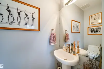 Interior photo 3 of 12428 113 AV NW