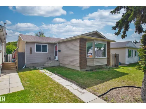 17007 95 ST NW, Edmonton - $385,000