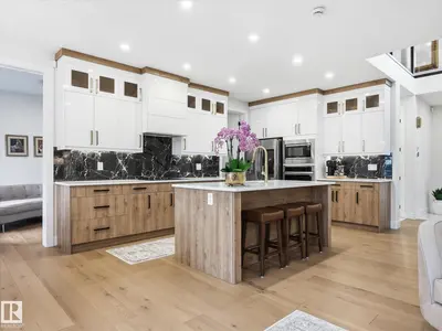 Interior photo 2 of 8182 222A ST NW