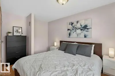 Interior photo 2 of 14648 54 ST NW