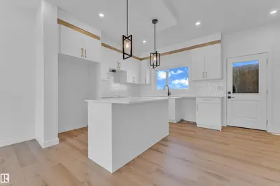 Interior photo 3 of 177 Graybriar DR