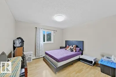 Interior photo 3 of #218 5065 31 AV NW