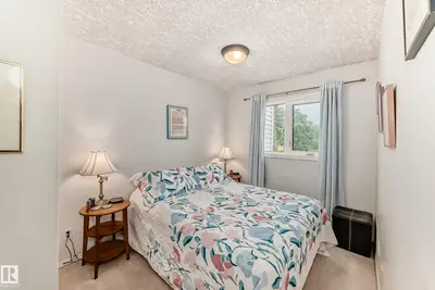 Interior photo 4 of 11650 103 AV NW
