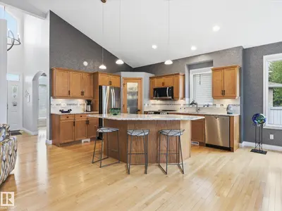 Interior photo 2 of 5 LAFLEUR DR