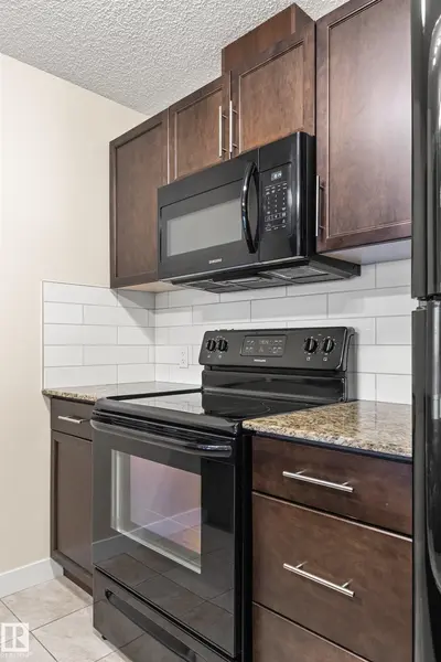 Interior photo 2 of #2302 4 AUGUSTINE CR