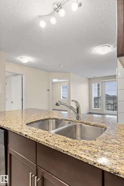 Interior photo 4 of #2302 4 AUGUSTINE CR