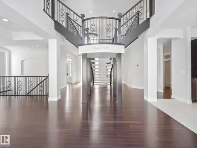 Interior photo 4 of 7128 169 AV NW