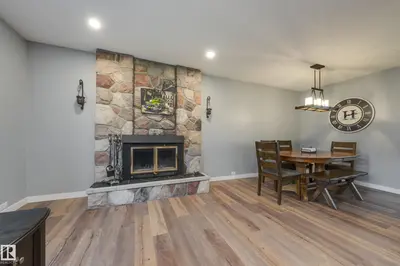 Interior photo 3 of 27 MANOR DR