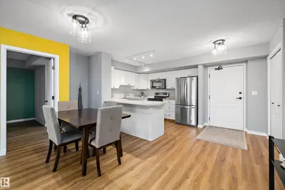 Interior photo 2 of #1503 10909 103 AV NW