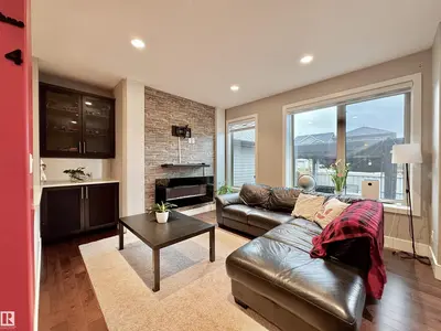 Interior photo 4 of 3254 ALLAN WY SW