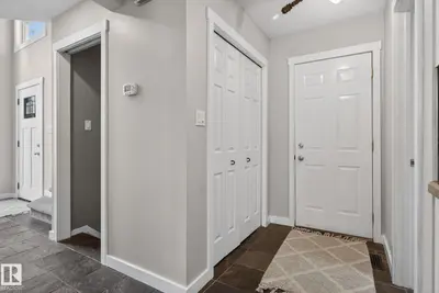Interior photo 2 of 16 DOMINION WY