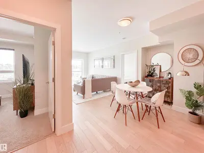 Interior photo 2 of #718 200 BELLEROSE DR