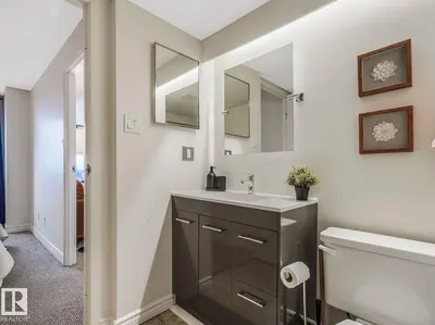 Interior photo 3 of #806 10149 SASKATCHEWAN DR NW